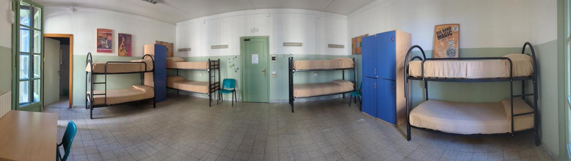Litus Roma Hostel Ostie Extérieur photo Dorms at the Australian Institute for Marine Science